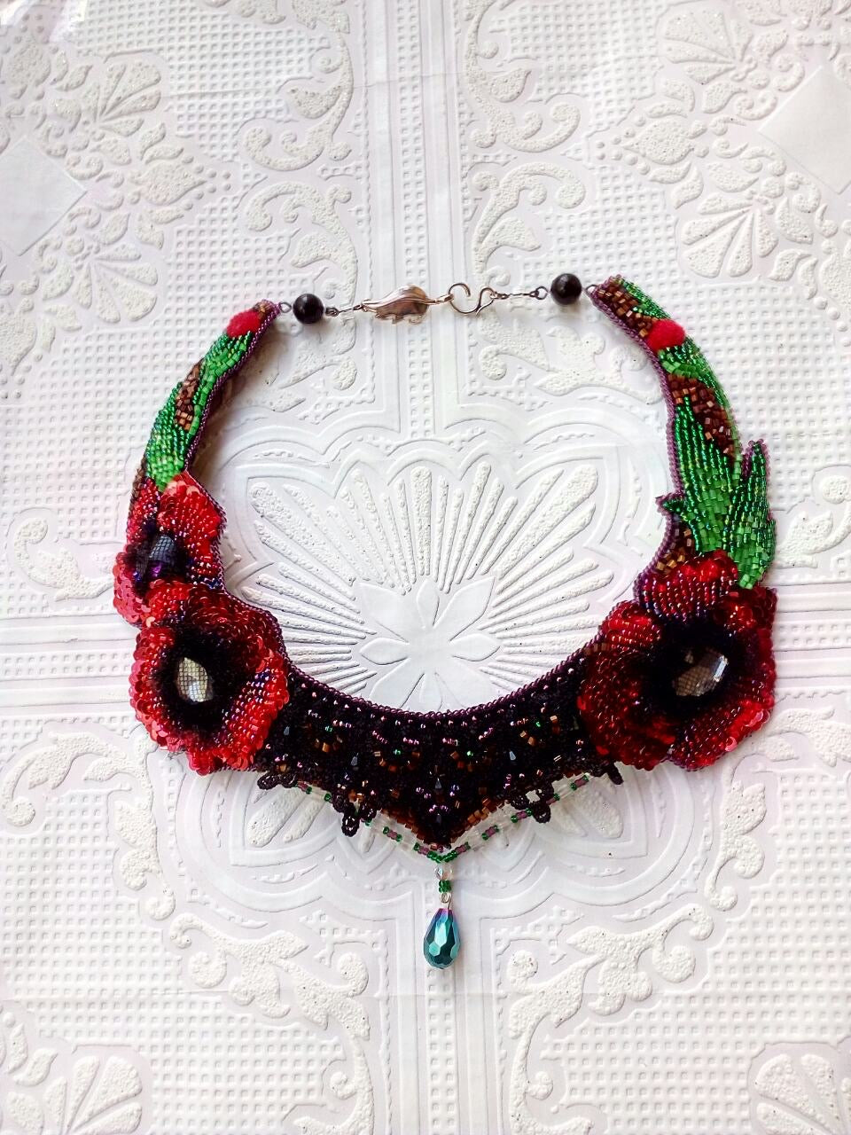 Red poppy Necklace