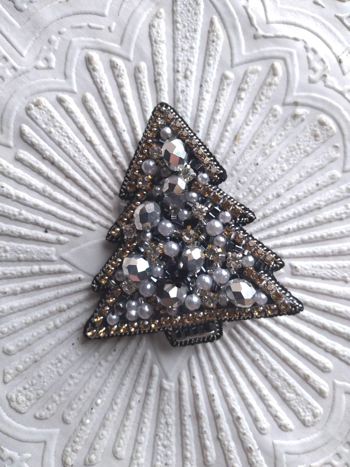 Christmas tree Brooch