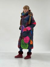 Load image into Gallery viewer, Down alternative Winter Parka Leaves
