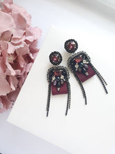 Load image into Gallery viewer, Multicolored Earrings