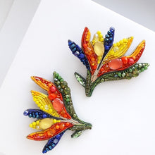 Load image into Gallery viewer, Bird of Paradise Flower Brooch