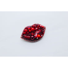 Load image into Gallery viewer, Red Lips Brooch