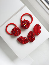 Load image into Gallery viewer, Red Lips Brooch