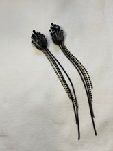 Load image into Gallery viewer, Black Metal Tassel Earrings